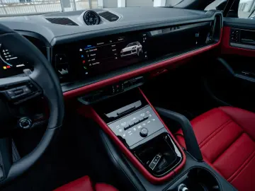 Porsche Cayenne Coupe Black Edition