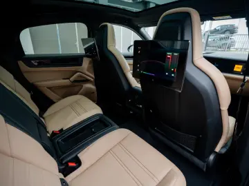 Porsche Cayenne Coupe