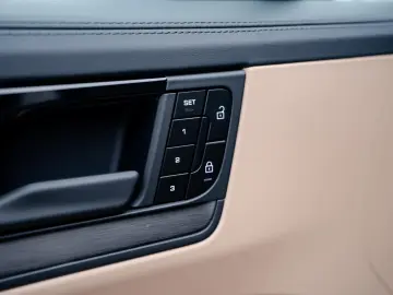 Porsche Cayenne Coupe