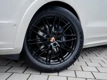 Porsche Cayenne Coupe