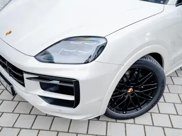 Porsche Cayenne Coupe