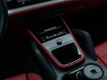 Porsche Cayenne Coupe