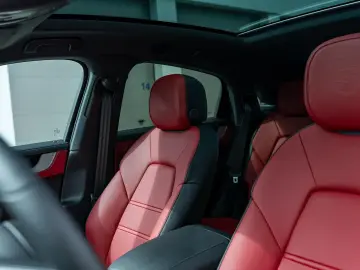 Porsche Cayenne Coupe