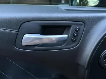 DODGE WIDEBODY 6 4 V8 SRT SCAT BACK BREMBO GARANTI VOL