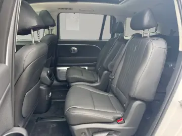 Hyundai IONIQ 9 110 kWh 4WD Uniq