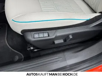 FIAT 600 HYBRID La Prima SHZ TEMPO NAVI KAMERA LED BT