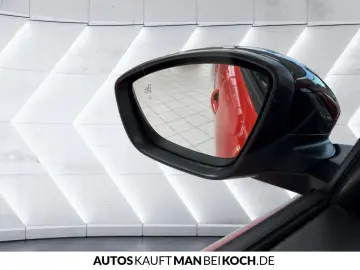 FIAT 600 HYBRID La Prima SHZ TEMPO NAVI KAMERA LED BT