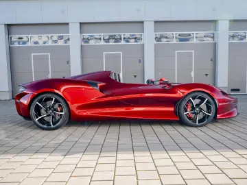 McLaren Elva