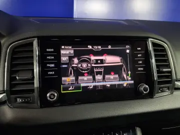 SKODA KAROQ STYLE  1.5TSI DSG 150CP 2021