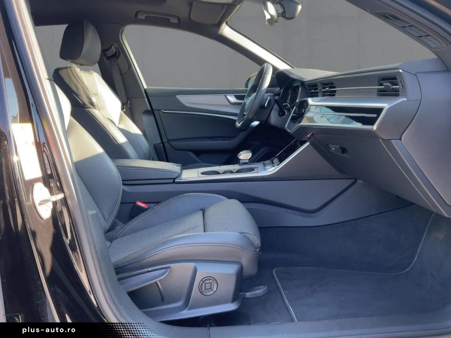 AUDI A6 45TFSI S-TR S-LINE HD-MATRIX NAV GRA SHZ PANO