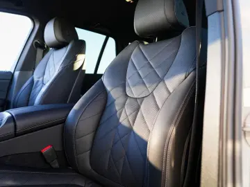 BMW X5 xDrive30d M-Sport 20  AHK ACC H&K KoZg K360