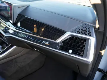 BMW X5 xDrive30d M-Sport 20  AHK ACC H&K KoZg K360