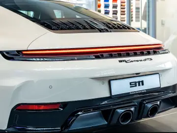Porsche 992 911 Carrera GTS Burmester