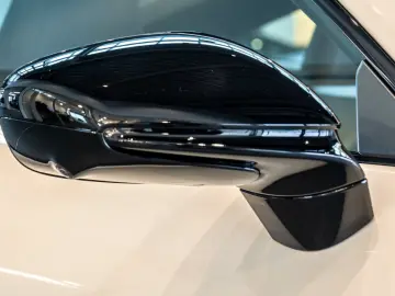 Porsche 992 911 Carrera GTS Burmester