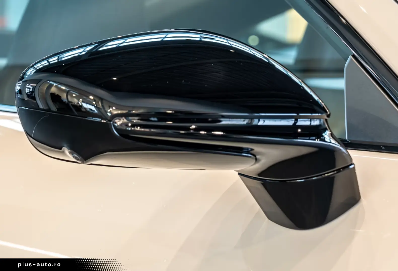 Porsche 992 911 Carrera GTS Burmester