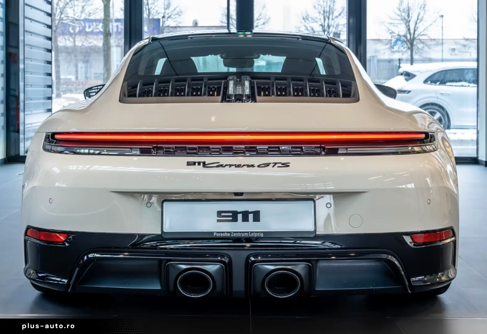 Porsche 992 911 Carrera GTS Burmester