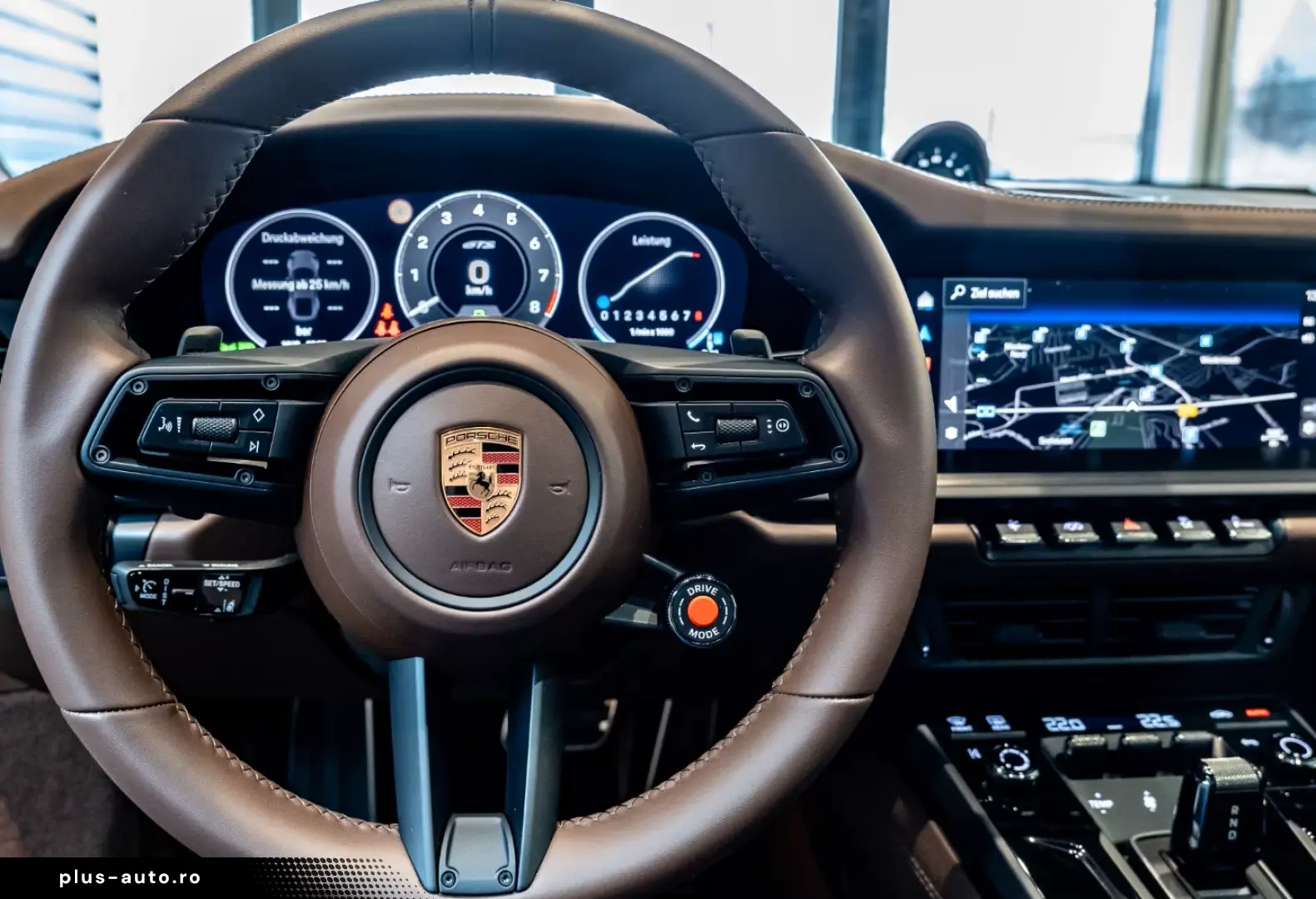 Porsche 992 911 Carrera GTS Burmester