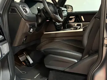 MERCEDES-BENZ G 500 AMG Exclusive