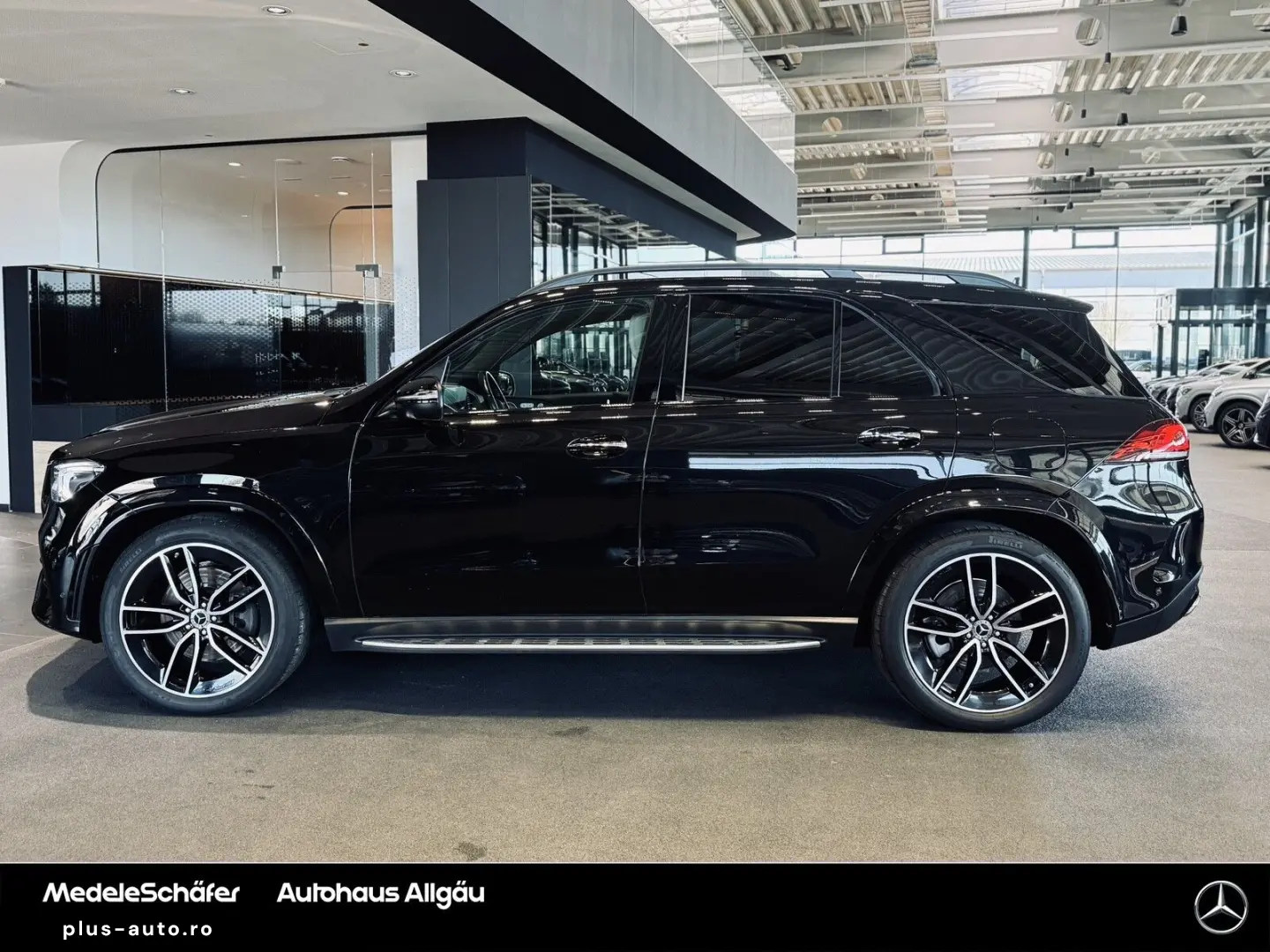 MERCEDES-BENZ GLE 350 de 4M AMG 360  PanoSD Burmester