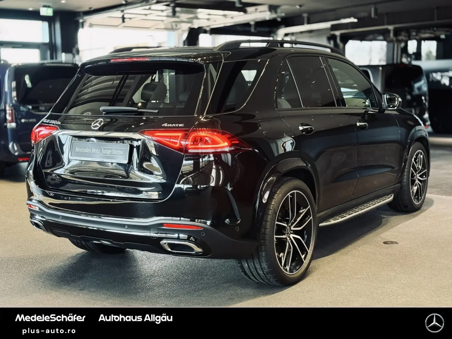 MERCEDES-BENZ GLE 350 de 4M AMG 360  PanoSD Burmester