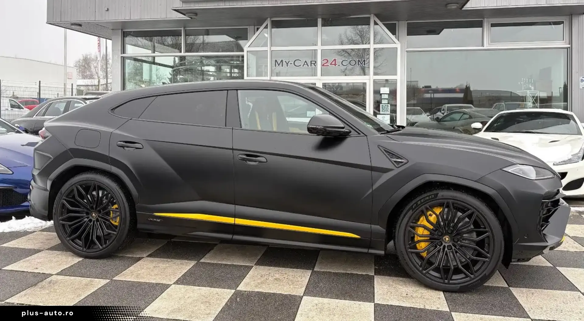 Lamborghini Urus SE B&O 23  MATT