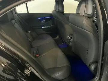 MERCEDES-BENZ C 180 Avantgard Digital-Light 360 Cam &hellip;