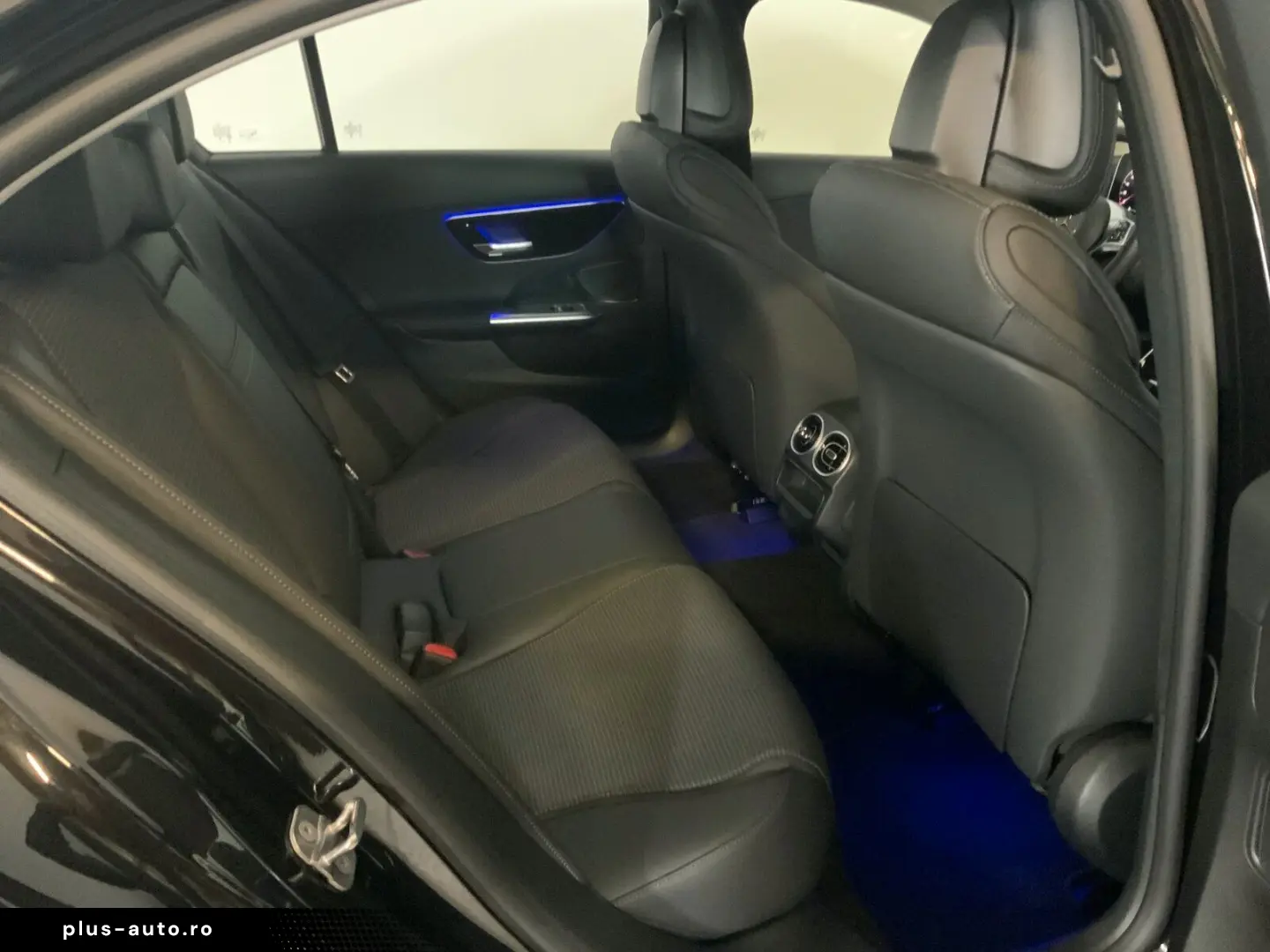 MERCEDES-BENZ C 180 Avantgard Digital-Light 360 Cam &hellip;