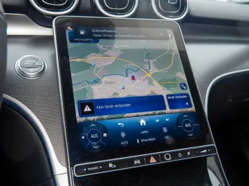 MERCEDES-BENZ C 180   AVANTGARDE 360 KAMERA SPUR PDC SHZ