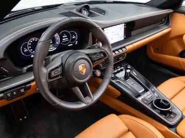 Porsche 992 -2 Carrera GTS Cabrio