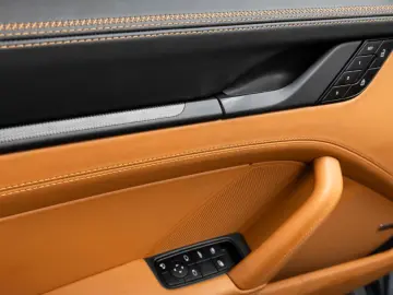 Porsche 992 -2 Carrera GTS Cabrio