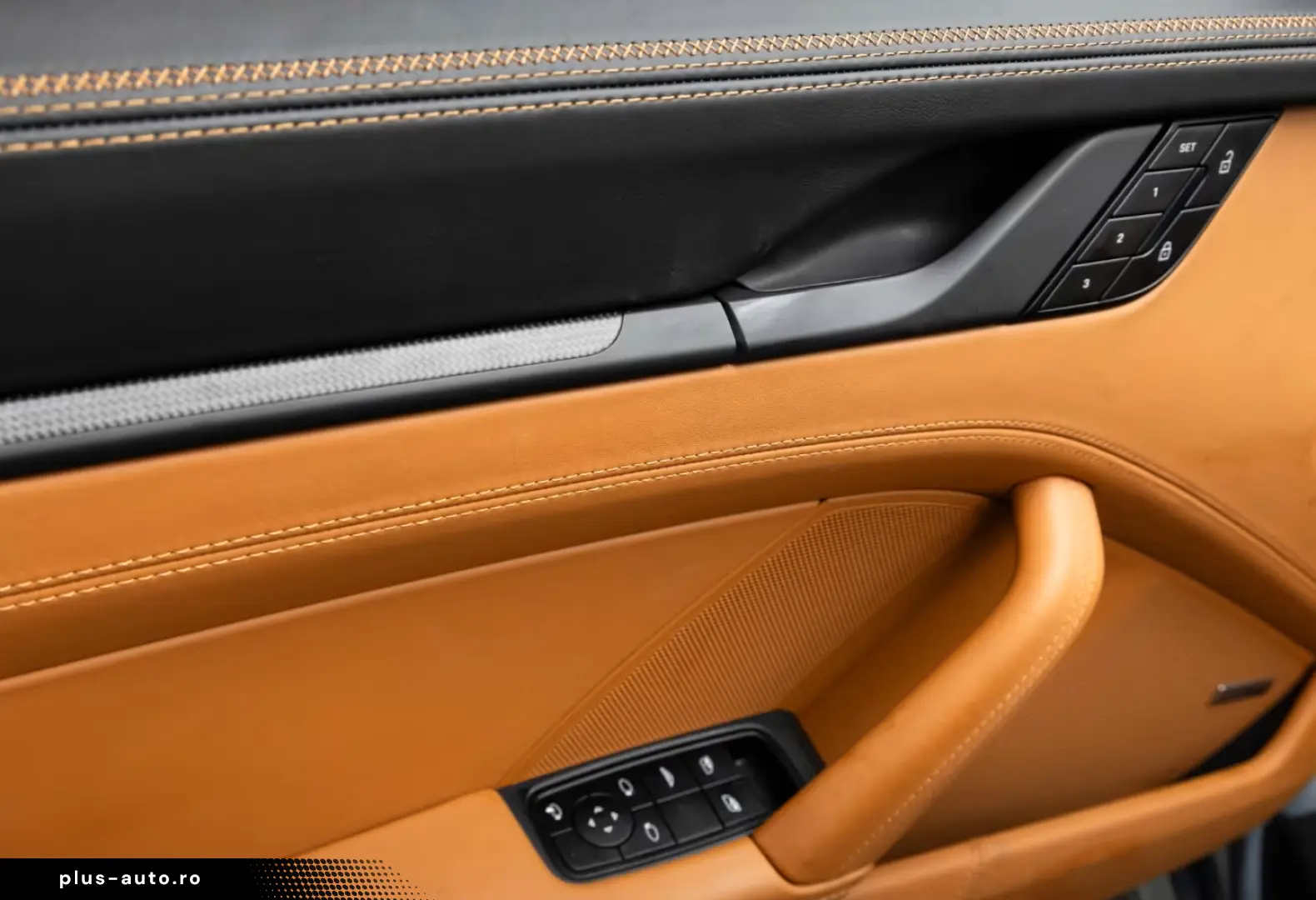 Porsche 992 -2 Carrera GTS Cabrio