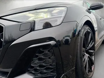 AUDI SQ8 4.0 TFSI quattro tiptronic  Matrix LED