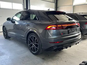 AUDI SQ8 SUV 4.0 TFSI