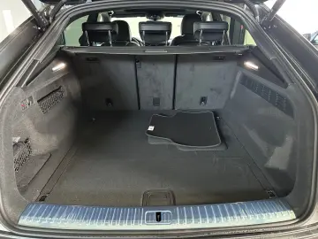 AUDI SQ8 SUV 4.0 TFSI