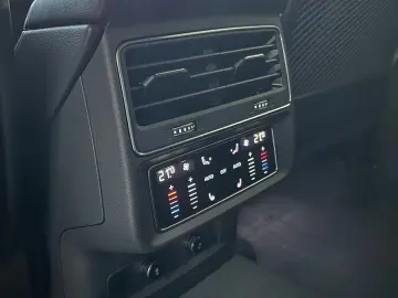 AUDI SQ8 SUV 4.0 TFSI