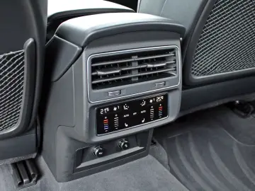 AUDI SQ8 TFSI competition plus BLACK LUFT B&O 360