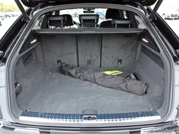 AUDI SQ8 TFSI competition plus BLACK LUFT B&O 360