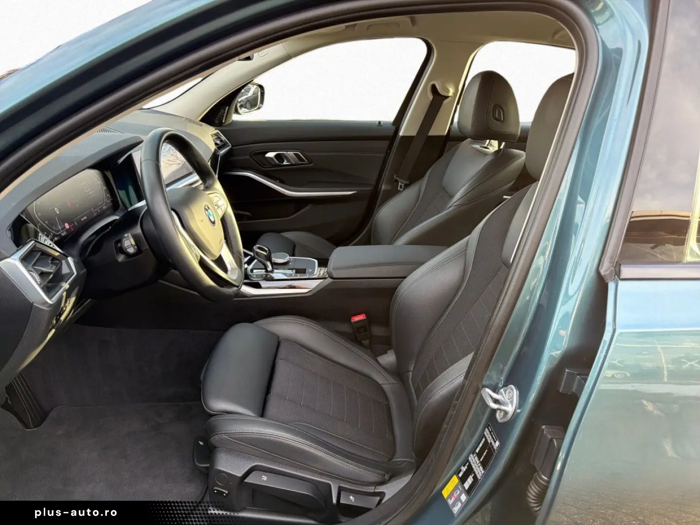 BMW 330e Aut. Sport Line LED LiCoPro Hifi PDC Navi