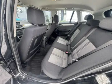 BMW X1 20d    EURO 5    NAVIGATIE