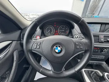 BMW X1 20d    EURO 5    NAVIGATIE