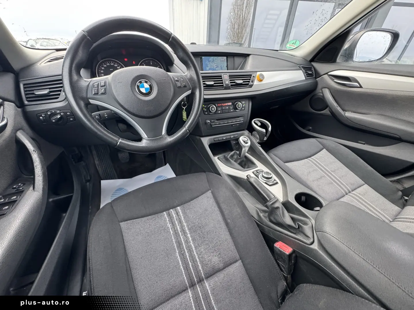 BMW X1 20d    EURO 5    NAVIGATIE