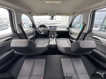 BMW X1 20d    EURO 5    NAVIGATIE