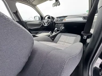 BMW X1 20d    EURO 5    NAVIGATIE