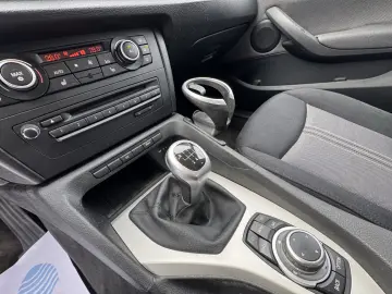 BMW X1 20d    EURO 5    NAVIGATIE