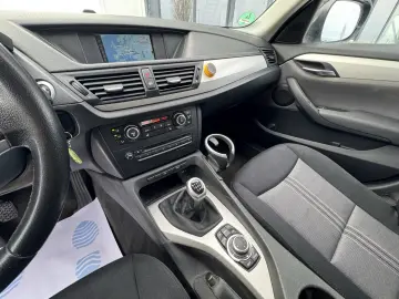 BMW X1 20d    EURO 5    NAVIGATIE