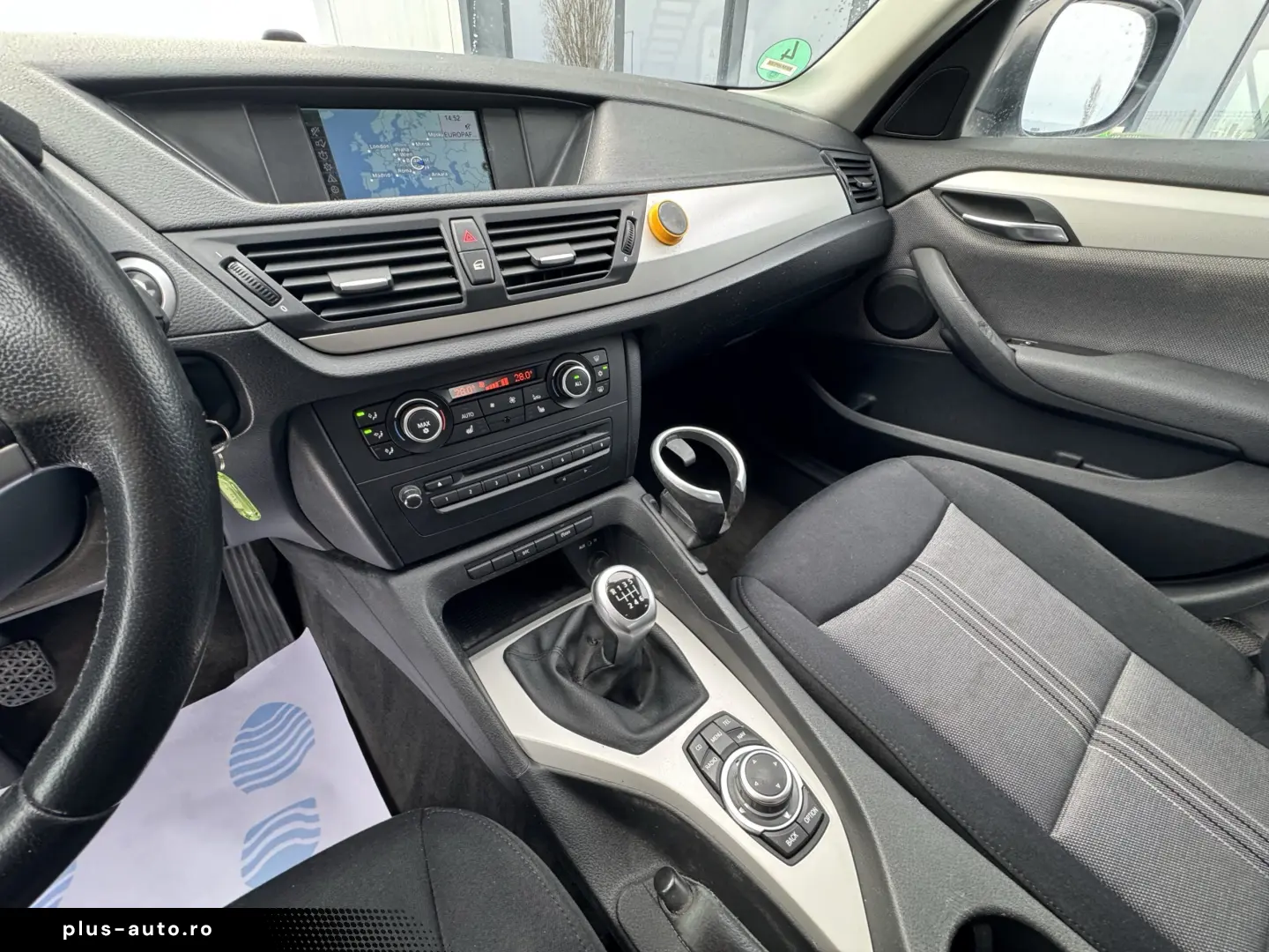 BMW X1 20d    EURO 5    NAVIGATIE