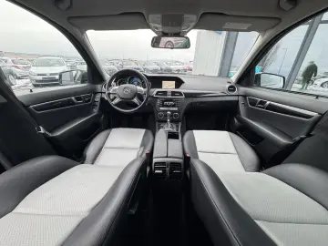 MERCEDES-BENZ C180 CDI    2.2d