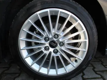 Audi A3 35 TFSI S tronic Advanced