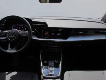Audi A3 35 TFSI S tronic Advanced