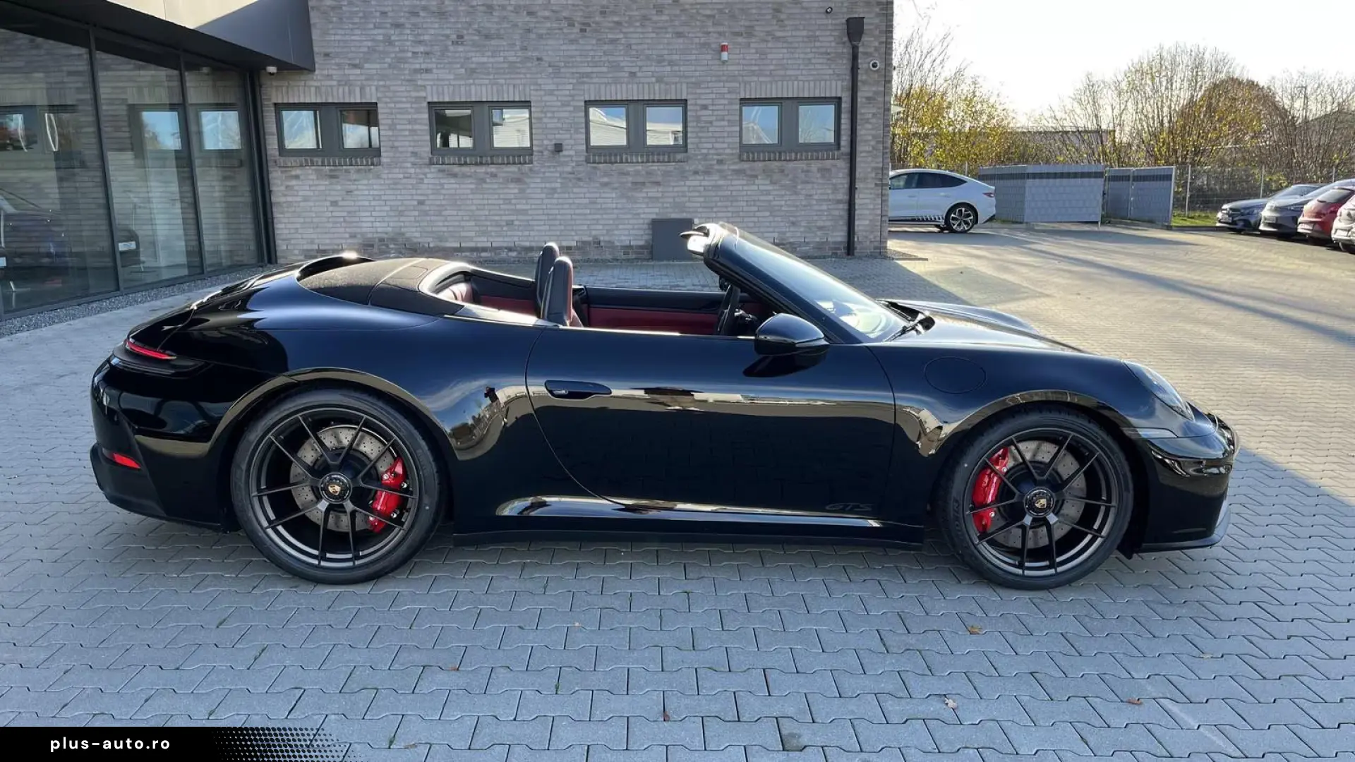 Porsche 992 911 Carrera 4 GTS T-Hybrid